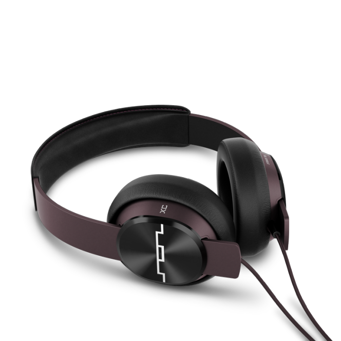 Master Tracks XC – первые студийные наушники Sol Republic