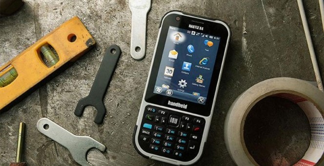 Выпущен защищенный карманный компьютер Nautiz X4